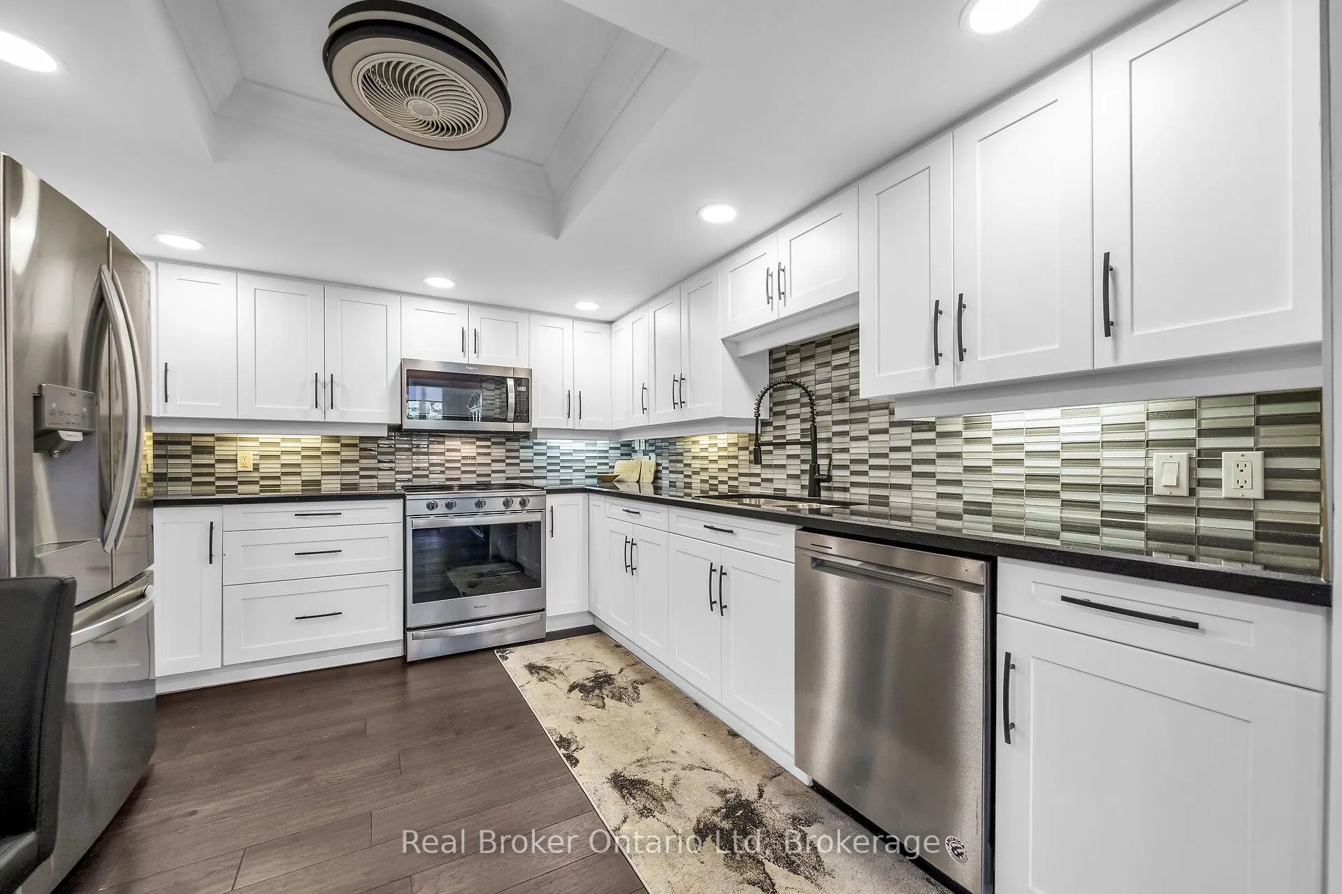 Photo 10 of Unit 314, 150 Wilson Street W, Hamilton, Ancaster — HOMEH