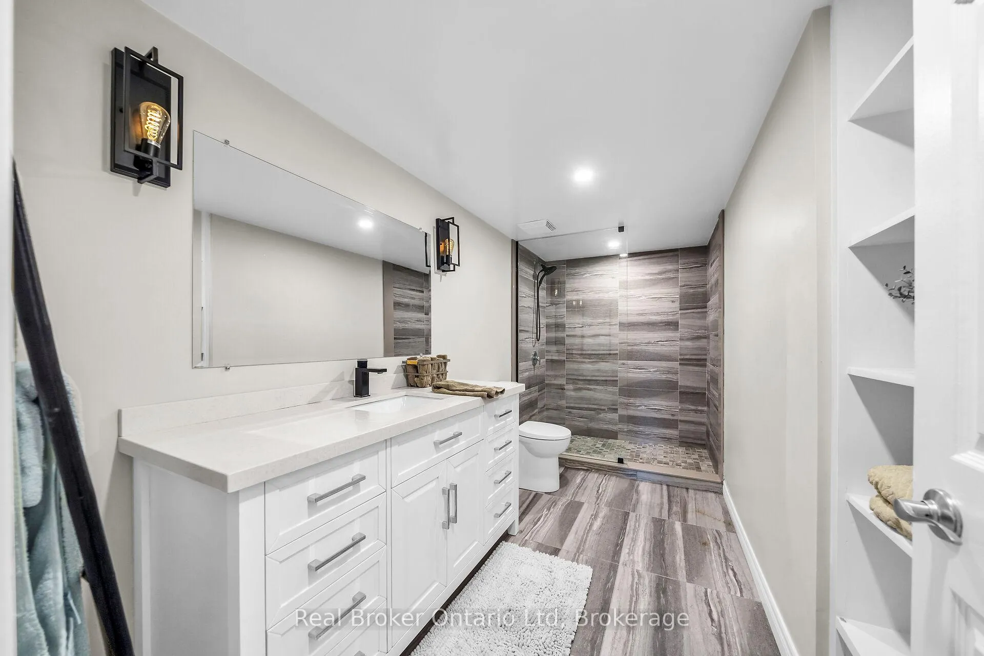 Photo 20 of Unit 314, 150 Wilson Street W, Hamilton, Ancaster — HOMEH