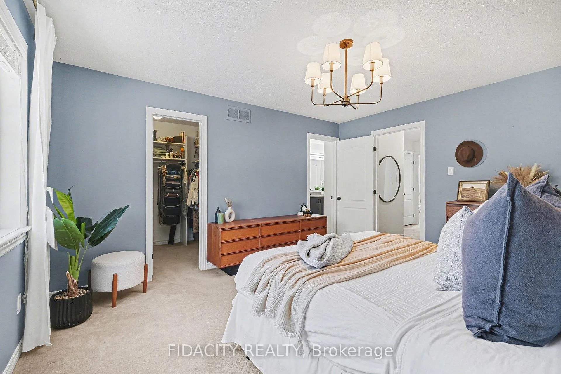 Photo 15 of 291 Horseshoe Crescent, Ottawa, Stittsville (North) — HOMEH