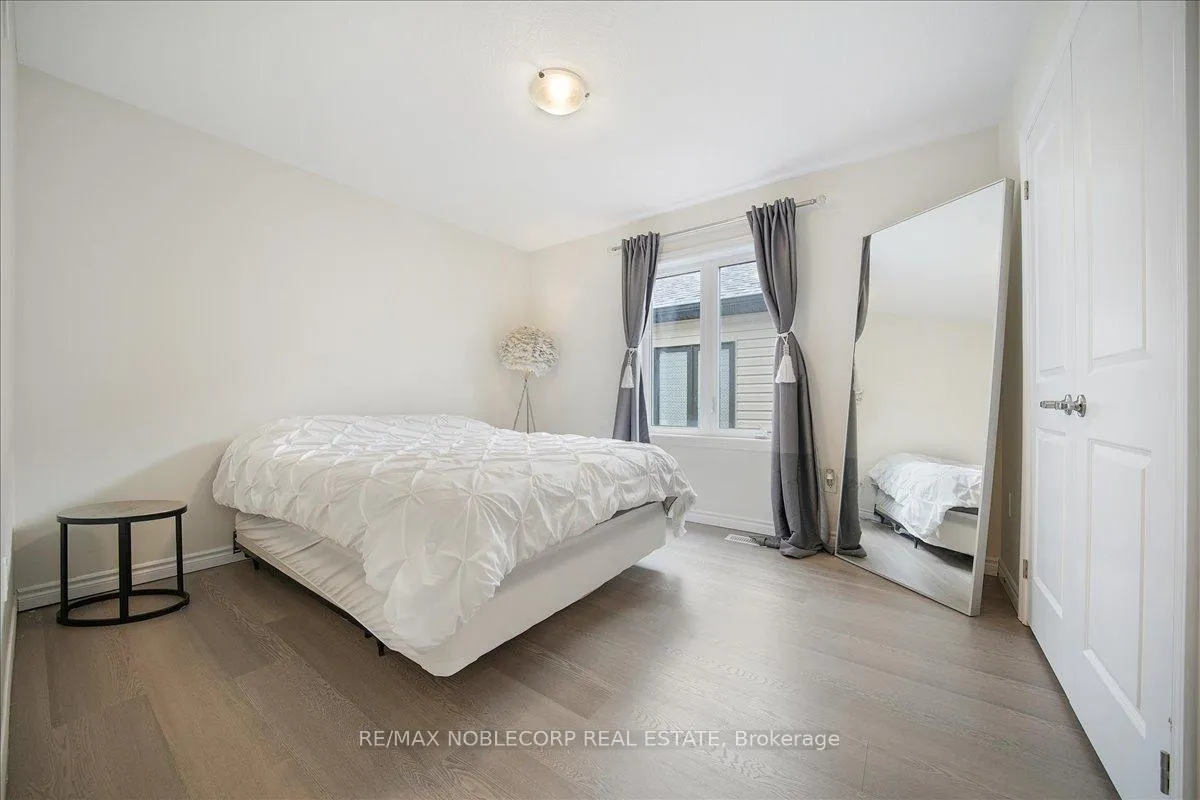 Photo 15 of 12 Blaney Street, Brant, Paris — HOMEH