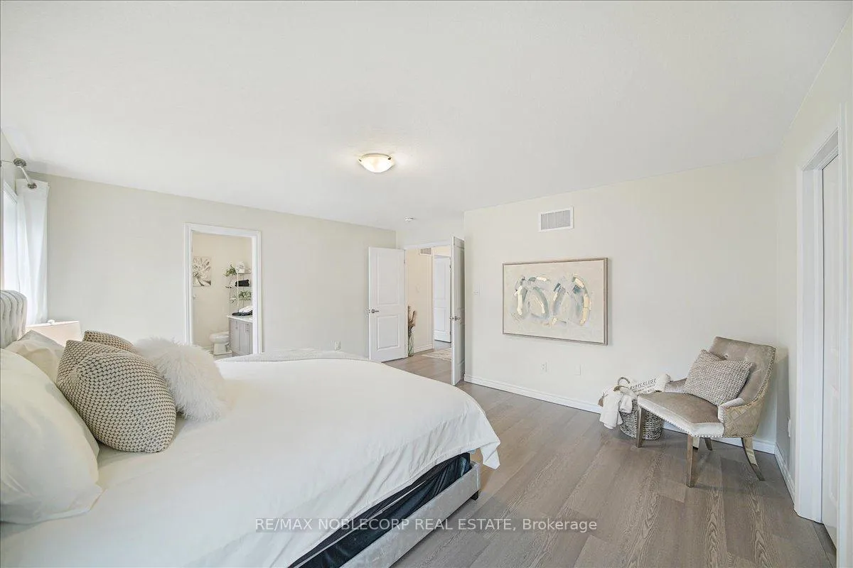 Photo 23 of 12 Blaney Street, Brant, Paris — HOMEH