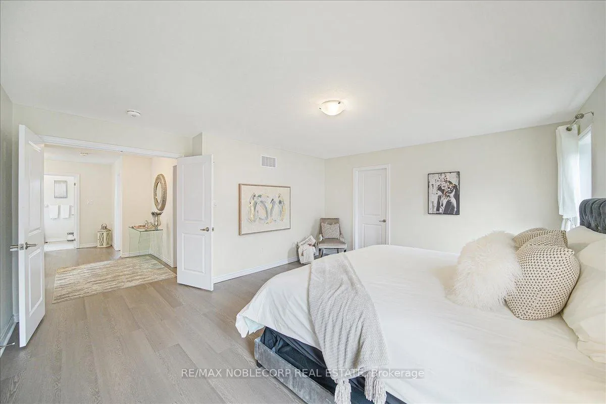 Photo 24 of 12 Blaney Street, Brant, Paris — HOMEH