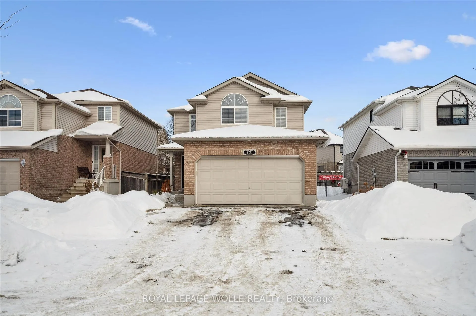 Photo 1 of 731 Breakwater Crescent, Waterloo — HOMEH