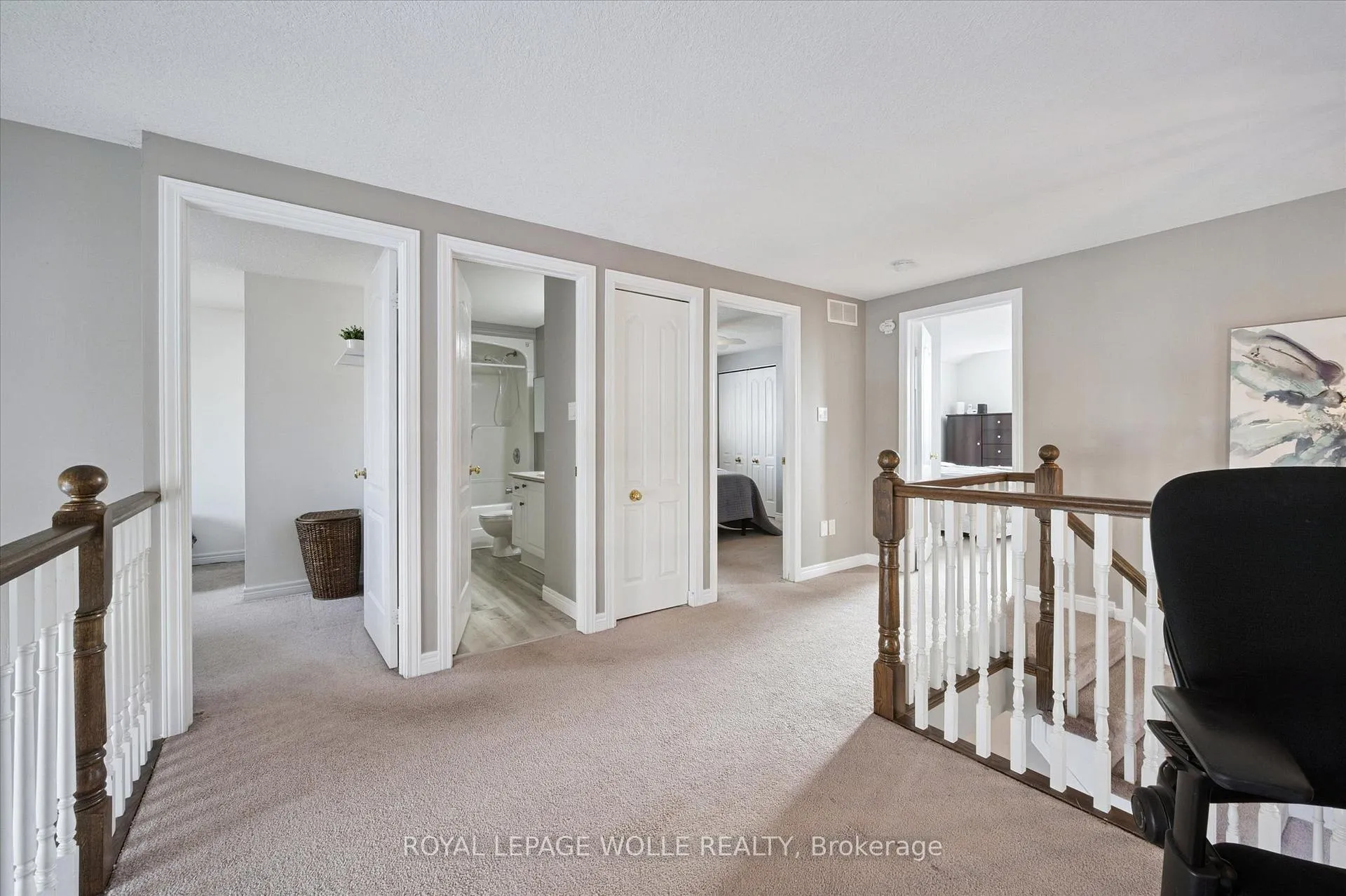 Photo 20 of 731 Breakwater Crescent, Waterloo — HOMEH