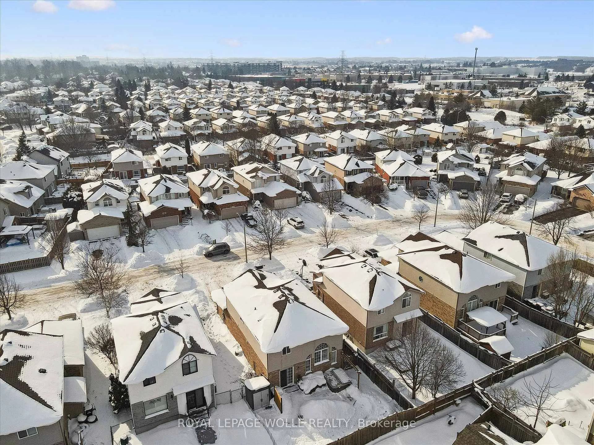 Photo 44 of 731 Breakwater Crescent, Waterloo — HOMEH