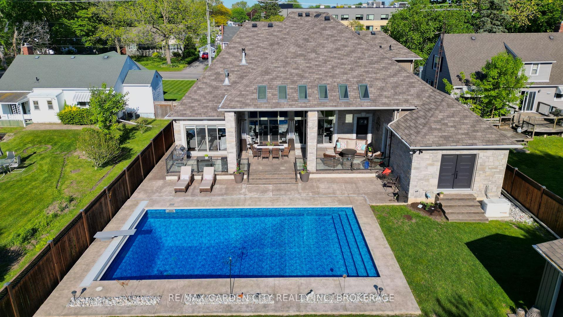 Photo 40 of 223 Willson Road, Welland, Prince Charles — HOMEH