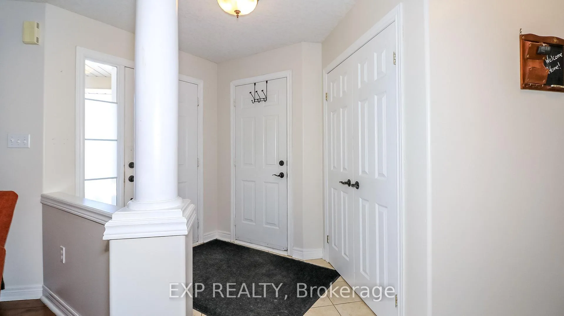 Photo 6 of 40 Benjamin Lane, Barrie, Painswick South — HOMEH