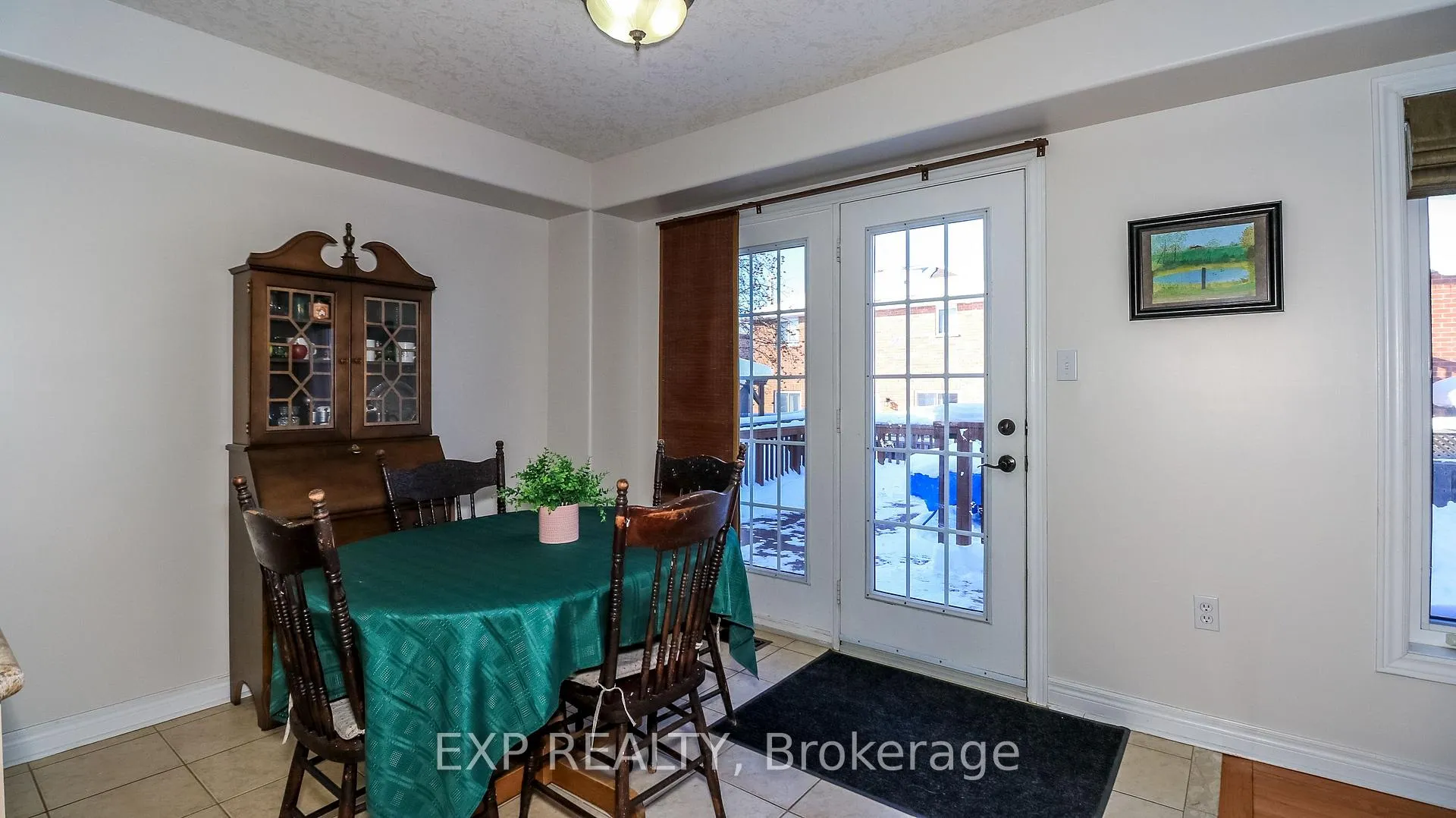 Photo 14 of 40 Benjamin Lane, Barrie, Painswick South — HOMEH