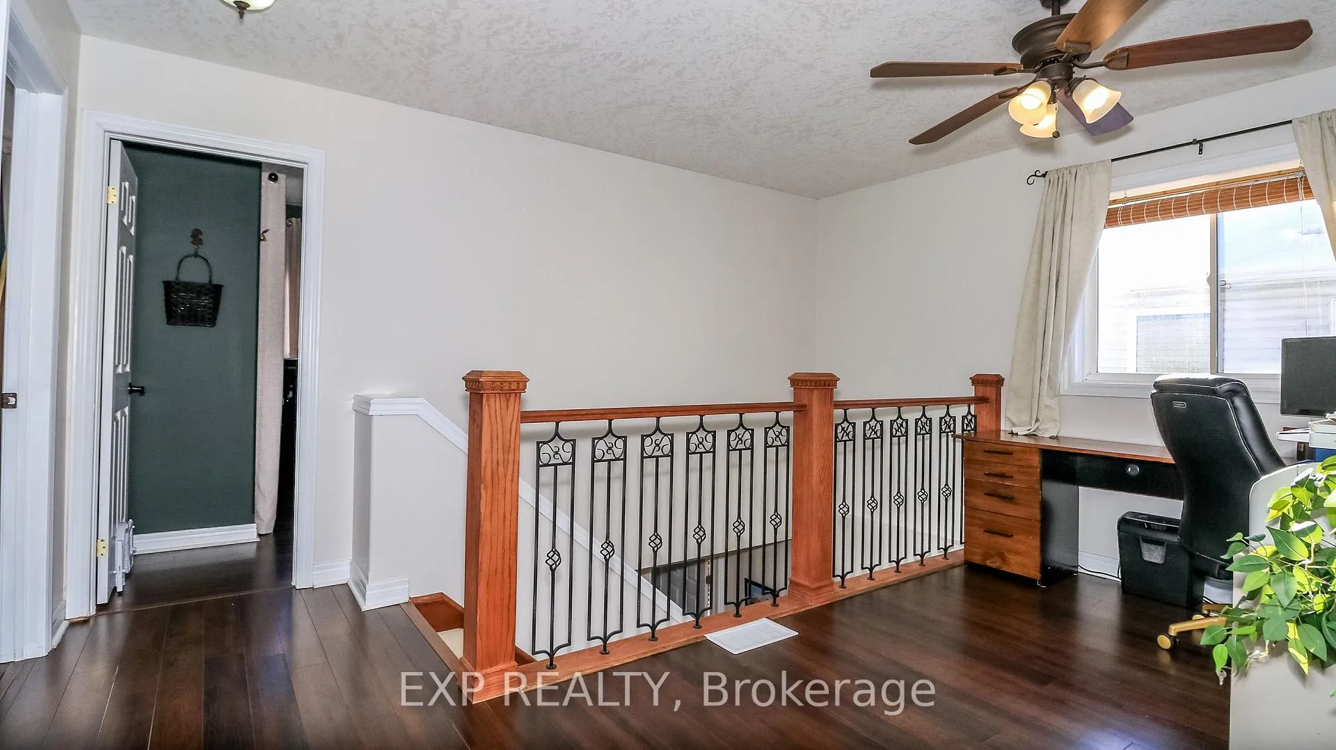 Photo 34 of 40 Benjamin Lane, Barrie, Painswick South — HOMEH