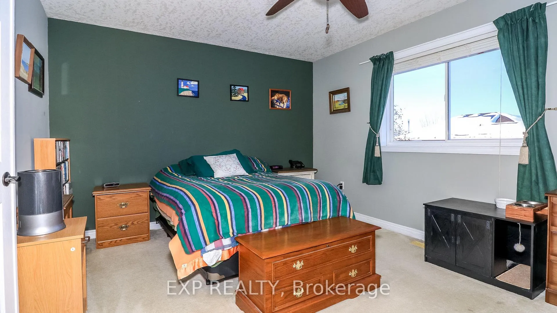 Photo 35 of 40 Benjamin Lane, Barrie, Painswick South — HOMEH