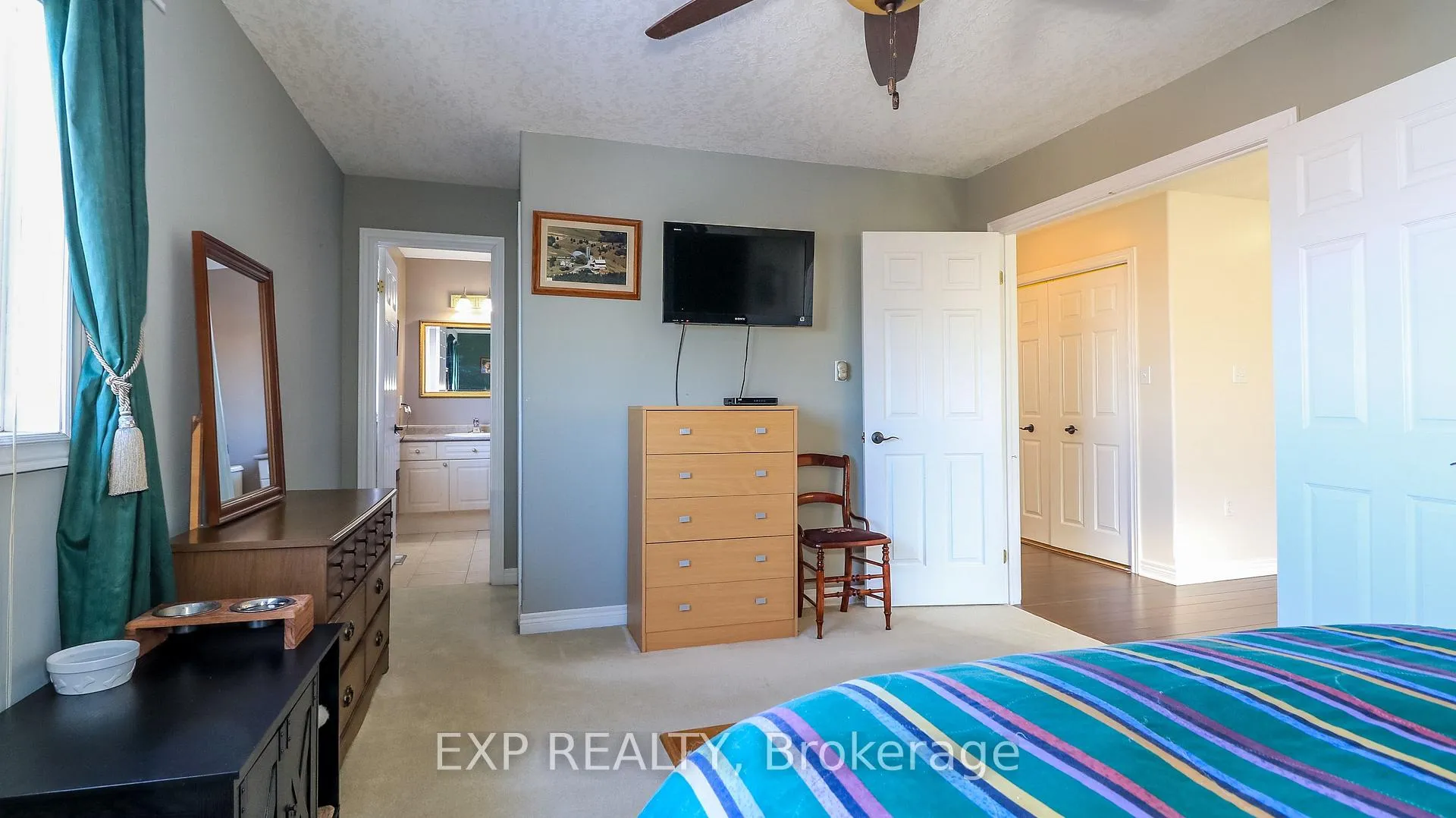 Photo 37 of 40 Benjamin Lane, Barrie, Painswick South — HOMEH