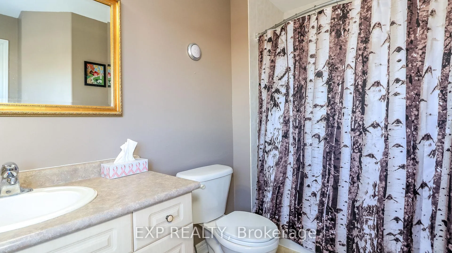 Photo 38 of 40 Benjamin Lane, Barrie, Painswick South — HOMEH