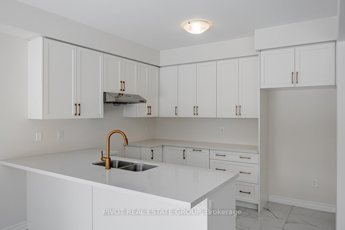 Photo 11 of 15 Calabria Drive, Caledon, Rural Caledon — HOMEH