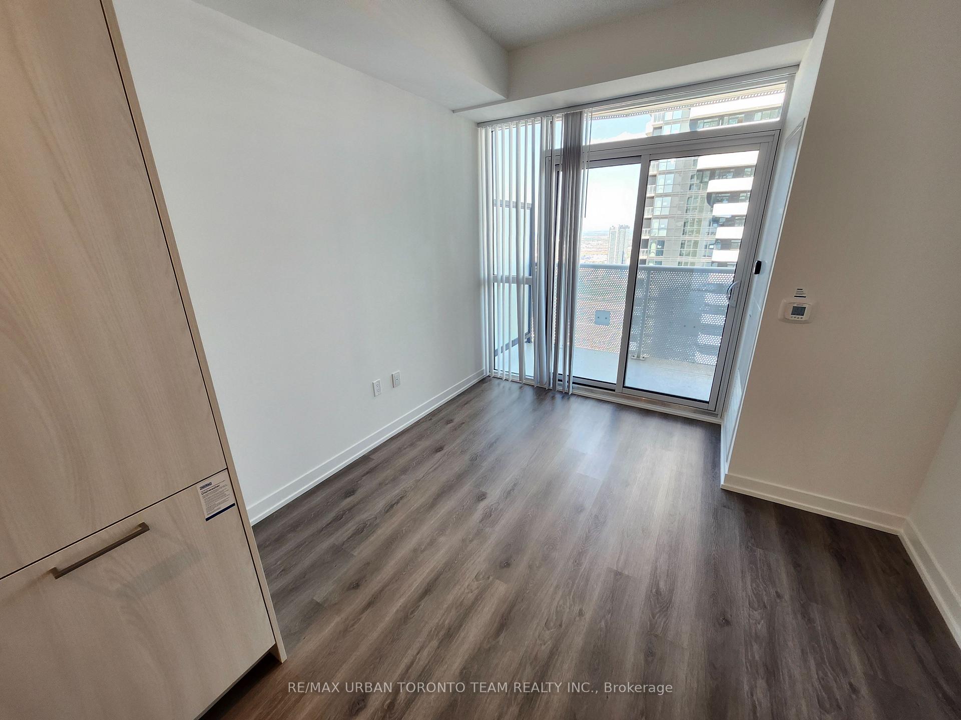 Photo 5 of Unit 4615, 225 Commerce Street W, Vaughan, Vaughan Corporate Centre — HOMEH