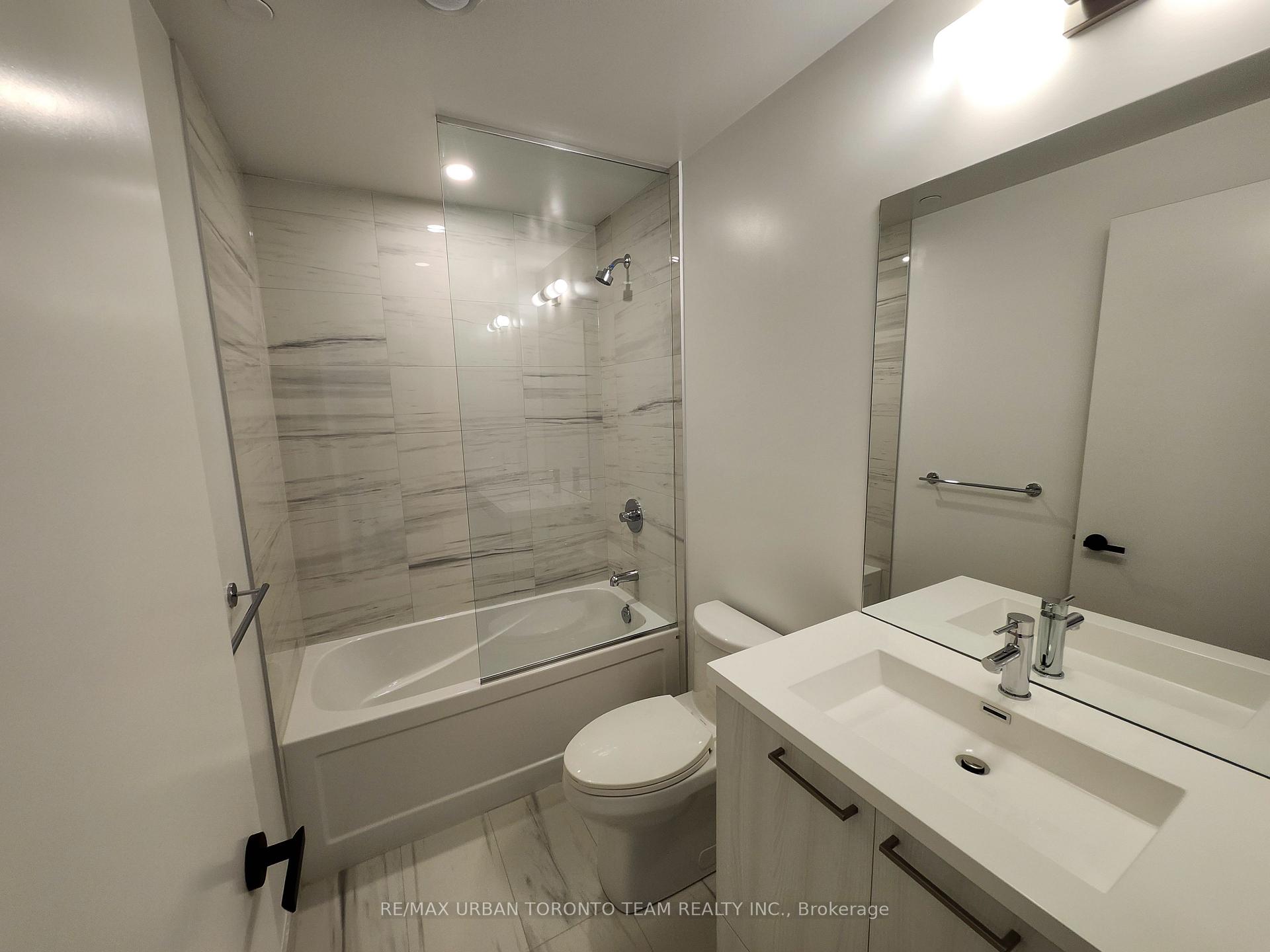 Photo 9 of Unit 4615, 225 Commerce Street W, Vaughan, Vaughan Corporate Centre — HOMEH