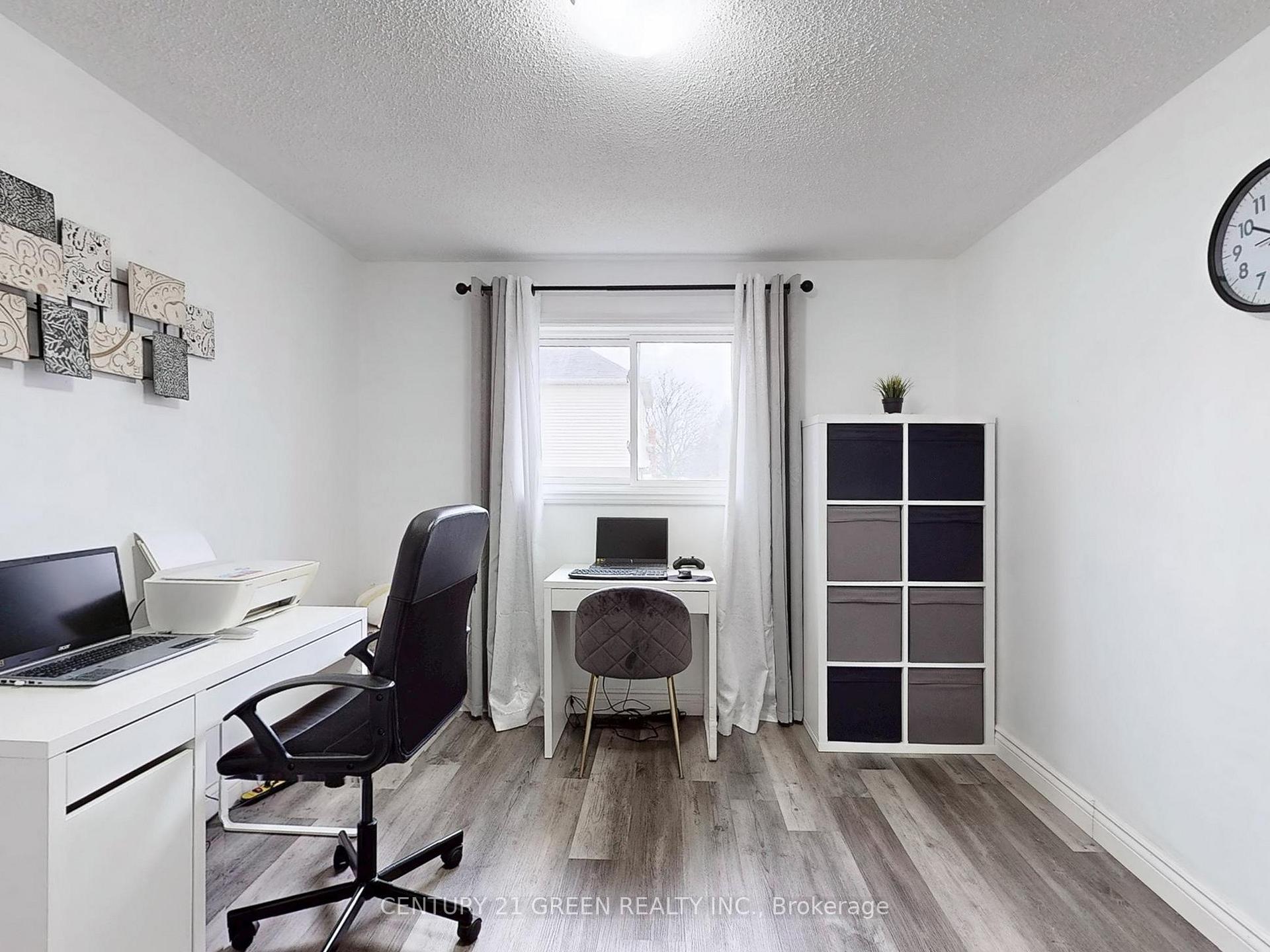 Photo 21 of 118 Homefield Square, Clarington, Courtice — HOMEH