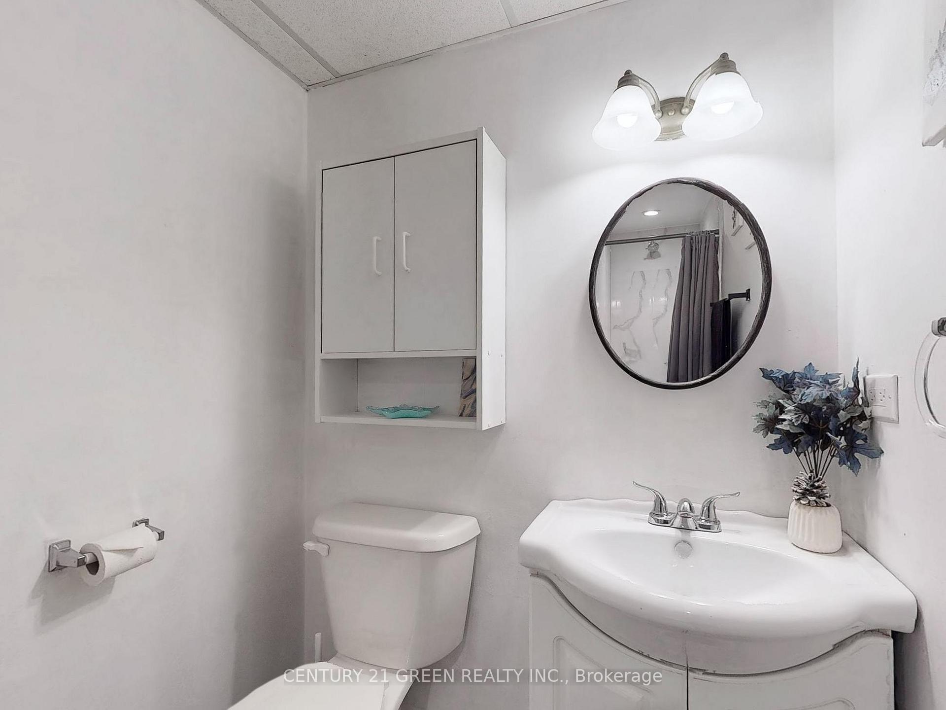Photo 31 of 118 Homefield Square, Clarington, Courtice — HOMEH