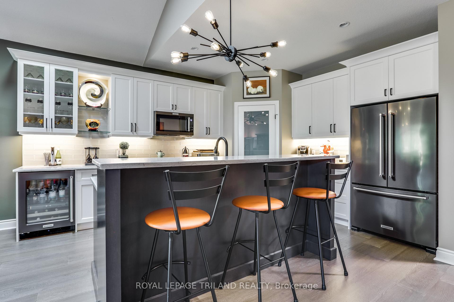 Photo 14 of 16 Violet Court, Middlesex Centre, Ilderton — HOMEH