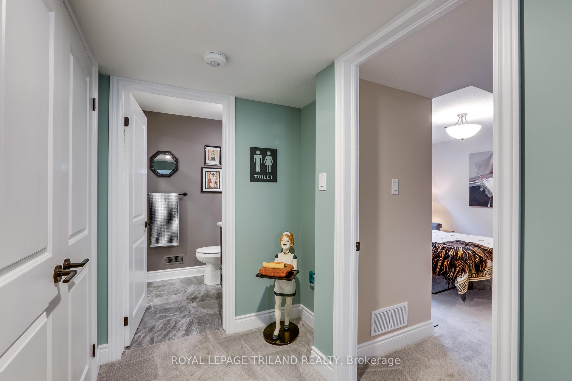 Photo 76 of 16 Violet Court, Middlesex Centre, Ilderton — HOMEH