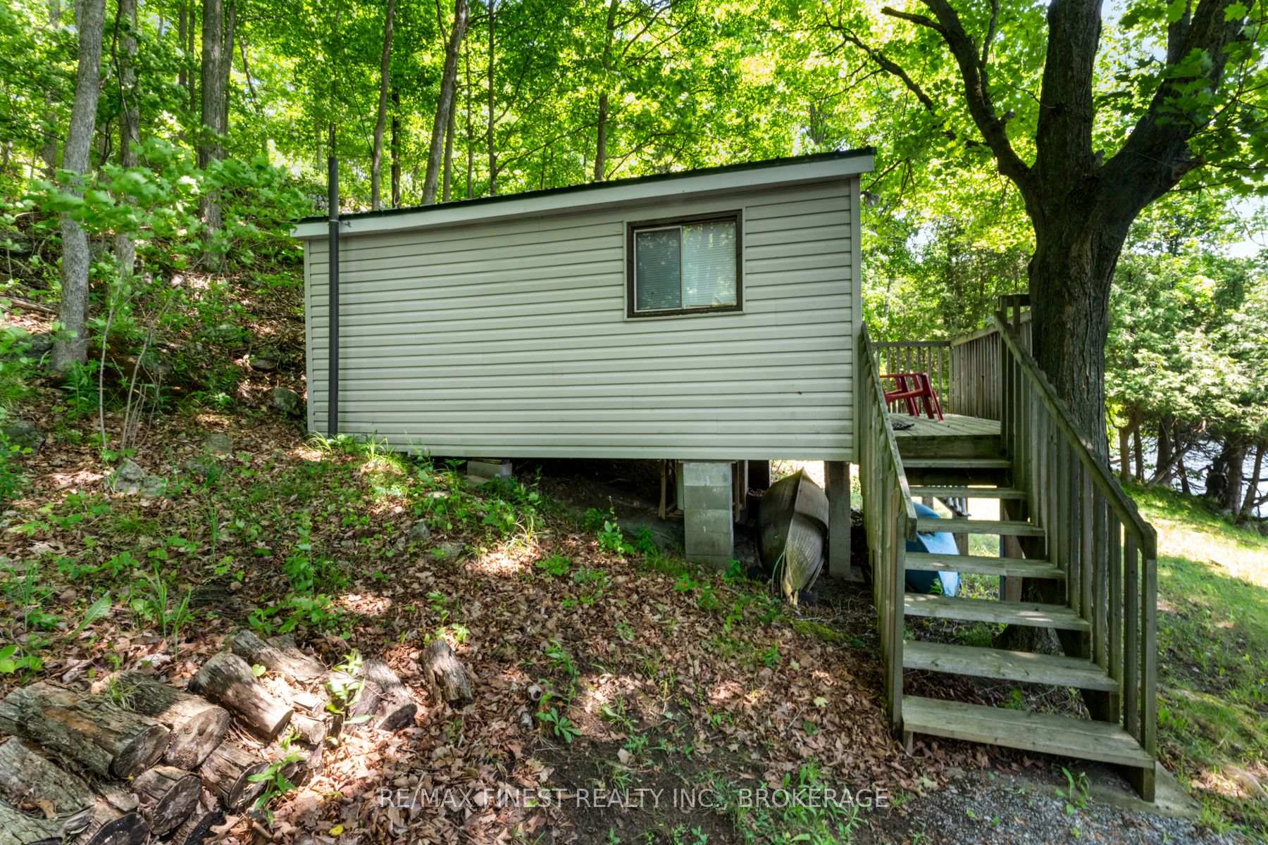 Photo 13 of 101 Split Rail Lane, Frontenac, Frontenac South — HOMEH