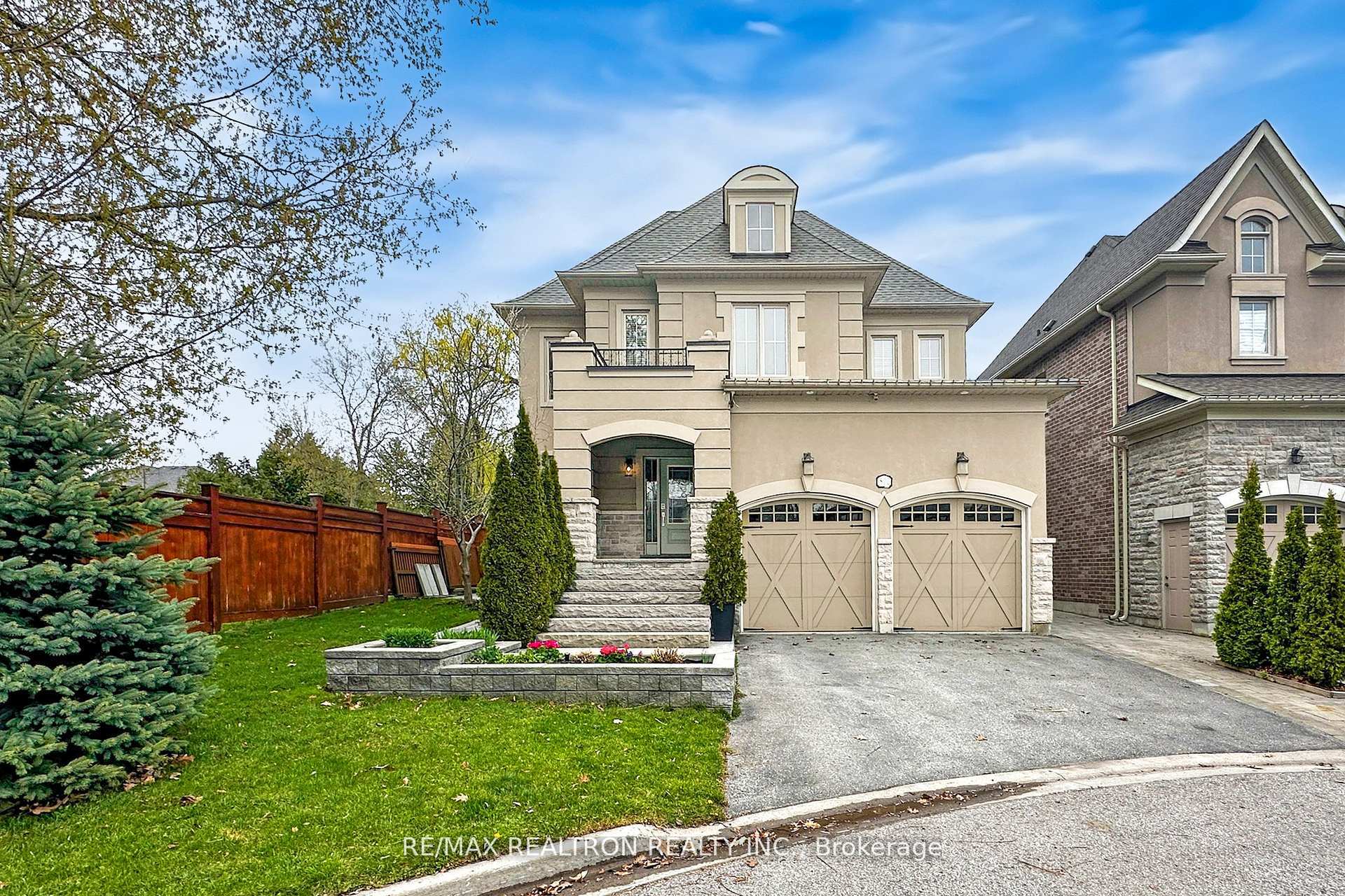 Photo 2 of 571 Maitland Drive, Pickering, Rosebank — HOMEH
