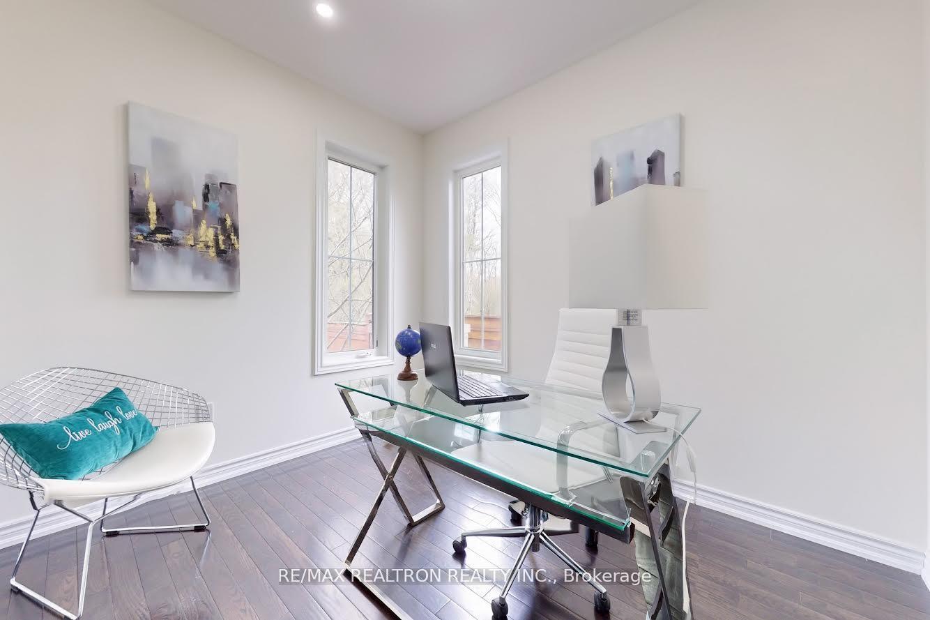 Photo 19 of 571 Maitland Drive, Pickering, Rosebank — HOMEH