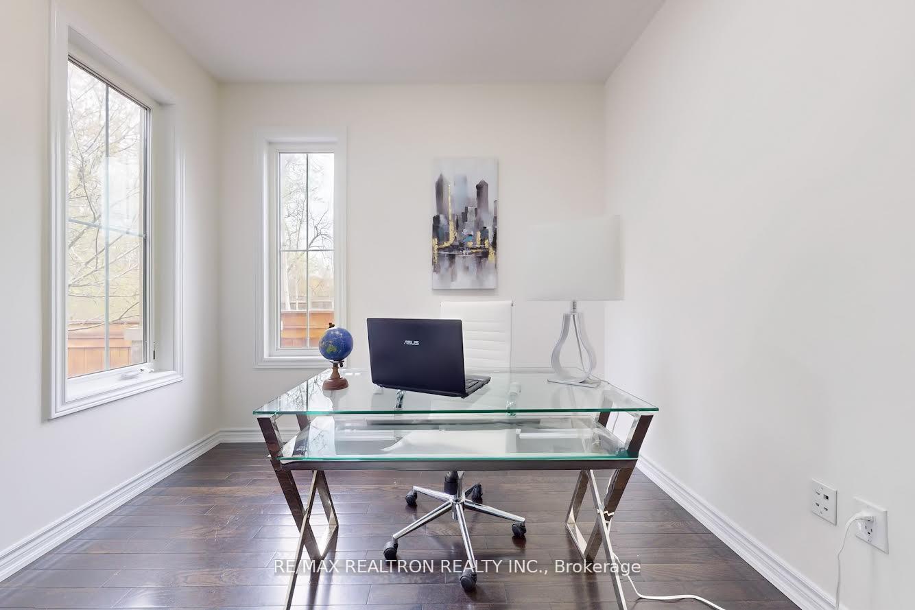 Photo 20 of 571 Maitland Drive, Pickering, Rosebank — HOMEH