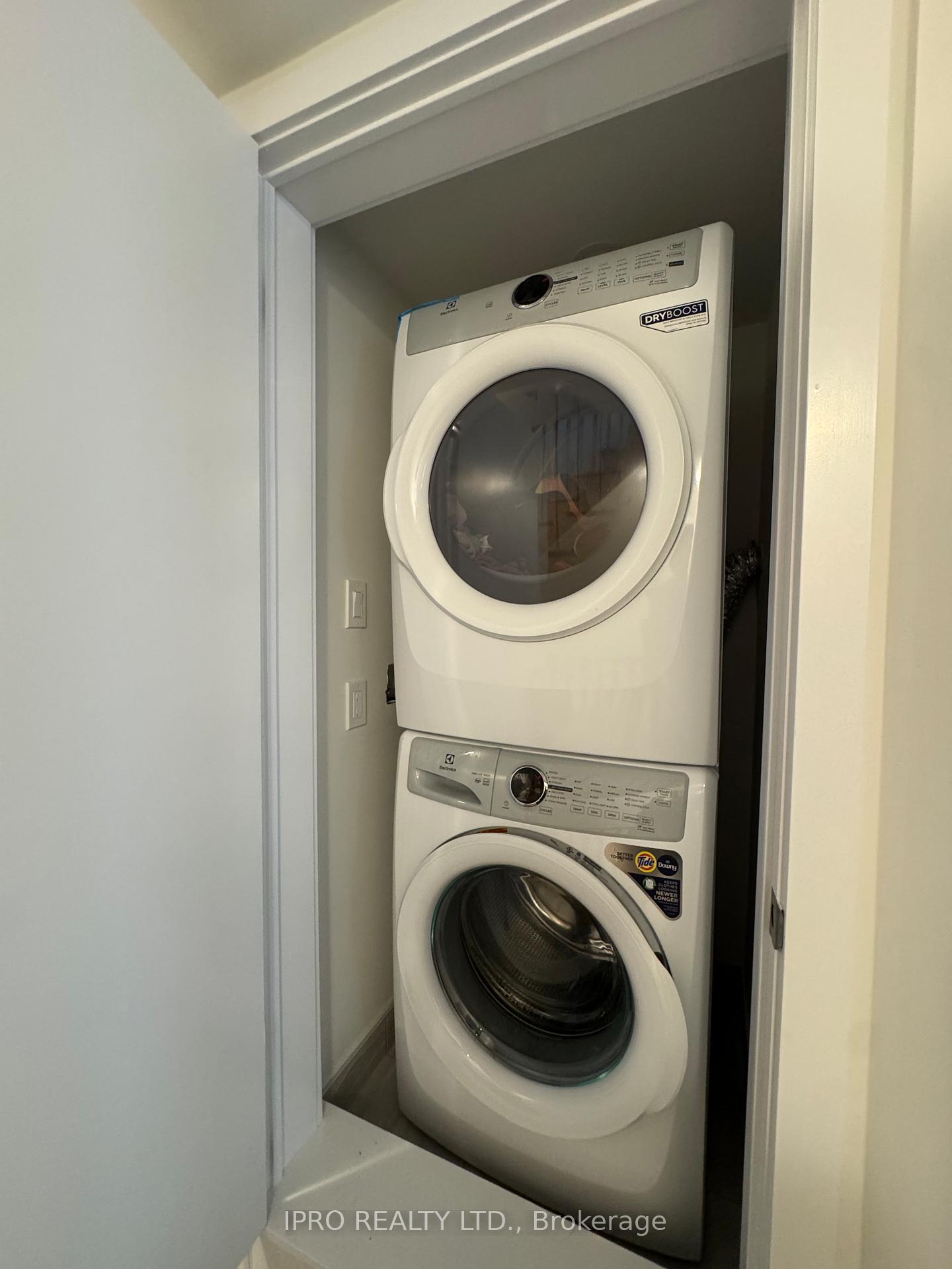 Photo 11 of Unit 1202, 1865 Pickering Parkway, Pickering, Town Centre — HOMEH