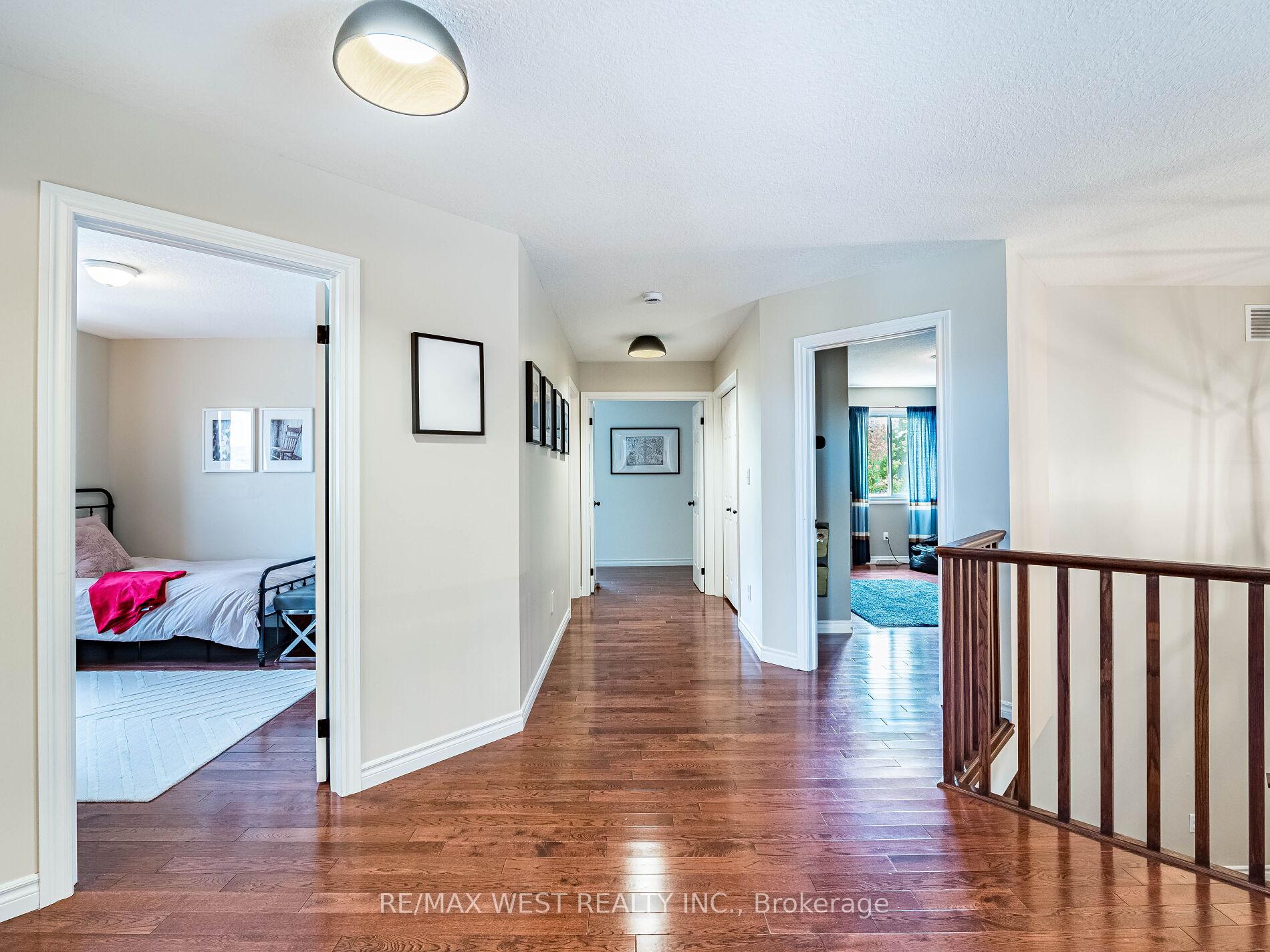 Photo 16 of 19 Bowen Drive, Guelph, Victoria North — HOMEH