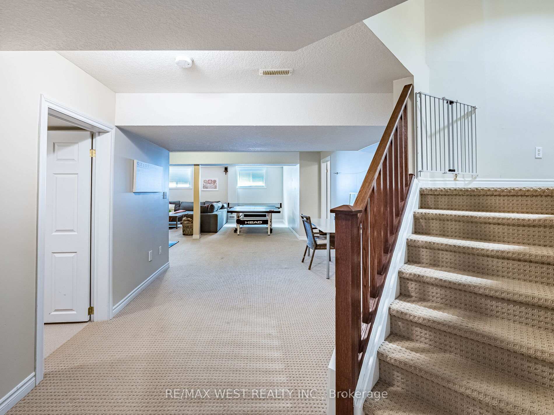Photo 27 of 19 Bowen Drive, Guelph, Victoria North — HOMEH