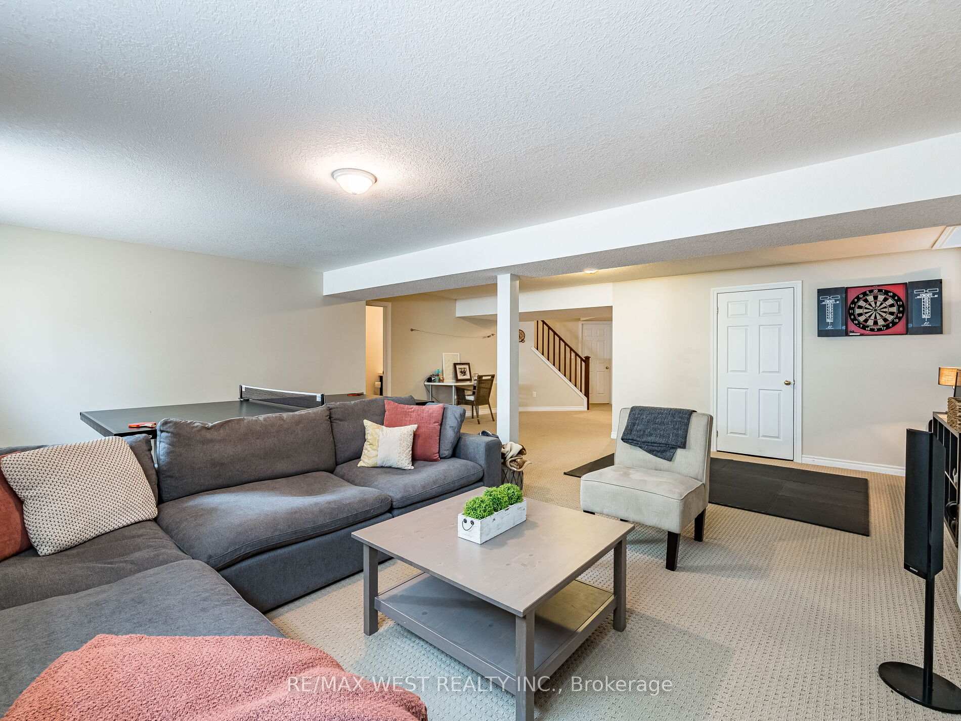 Photo 28 of 19 Bowen Drive, Guelph, Victoria North — HOMEH
