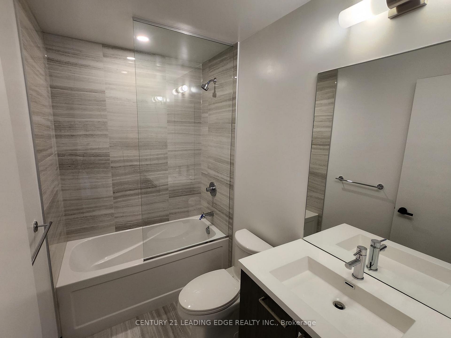 Photo 4 of Unit 4915, 225 Commerce Street, Vaughan, Vaughan Corporate Centre — HOMEH