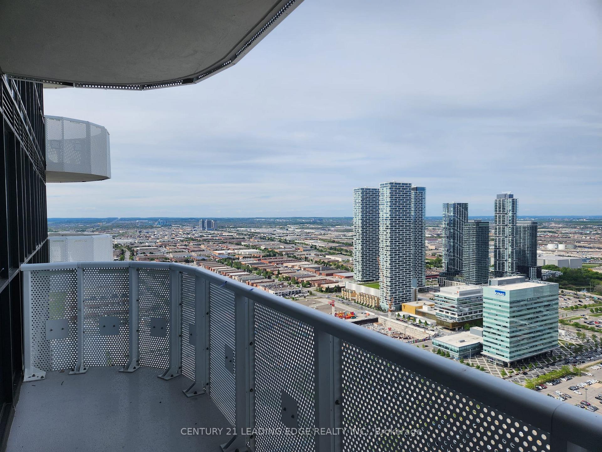 Photo 11 of Unit 4915, 225 Commerce Street, Vaughan, Vaughan Corporate Centre — HOMEH