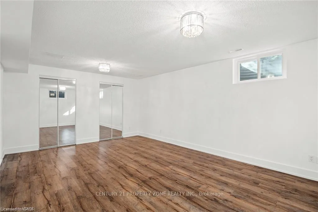 Photo 8 of Unit Basement, 218 Ingleside Place, Kitchener, Victoria Hills — HOMEH