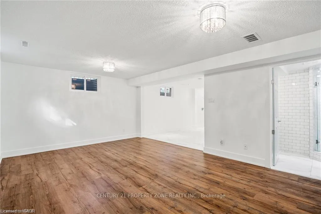 Photo 9 of Unit Basement, 218 Ingleside Place, Kitchener, Victoria Hills — HOMEH