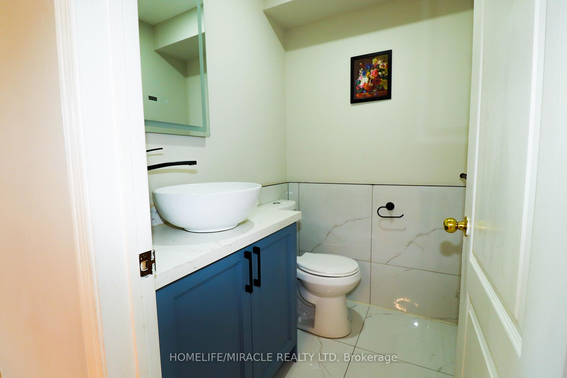 Photo 5 of 5350 Dryden Avenue, Burlington, Orchard — HOMEH