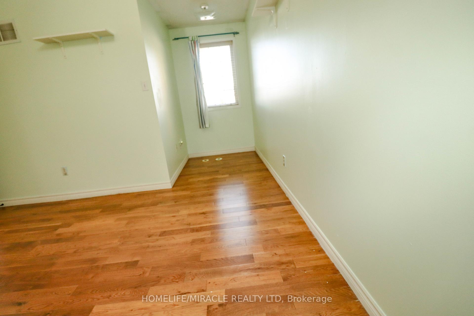 Photo 27 of 5350 Dryden Avenue, Burlington, Orchard — HOMEH