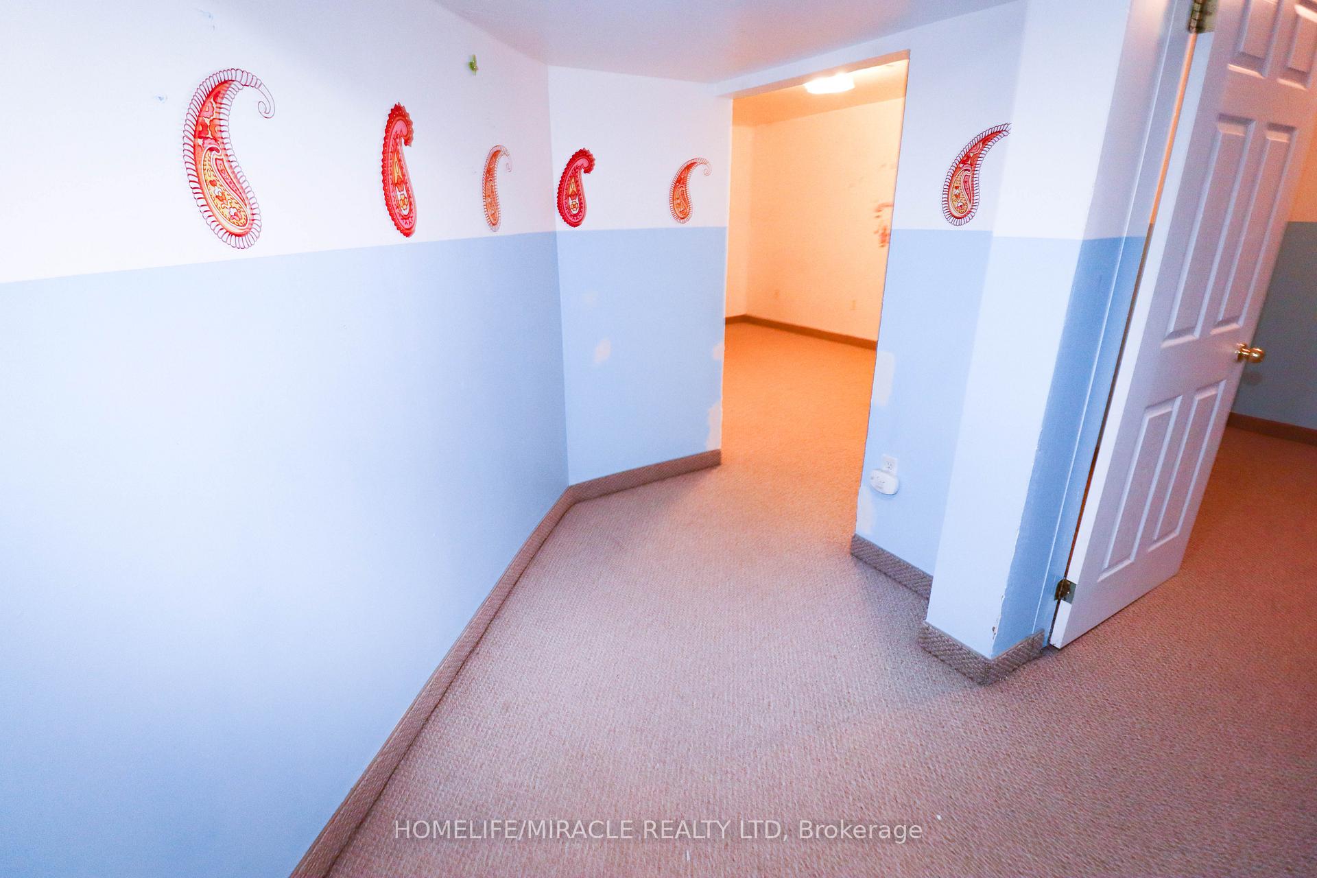 Photo 35 of 5350 Dryden Avenue, Burlington, Orchard — HOMEH