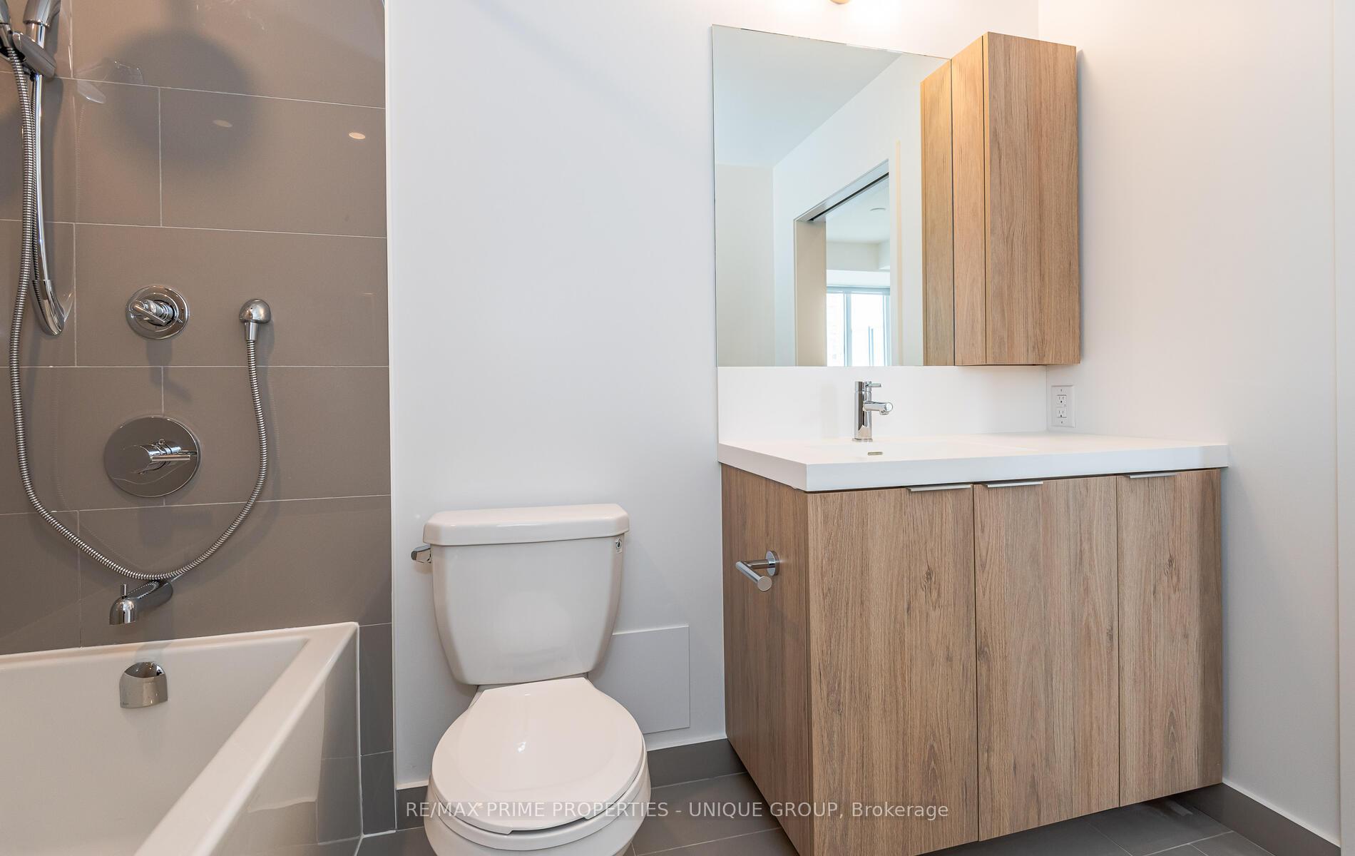 Photo 15 of Unit 607, 225 Sumach Street, Toronto, Regent Park — HOMEH