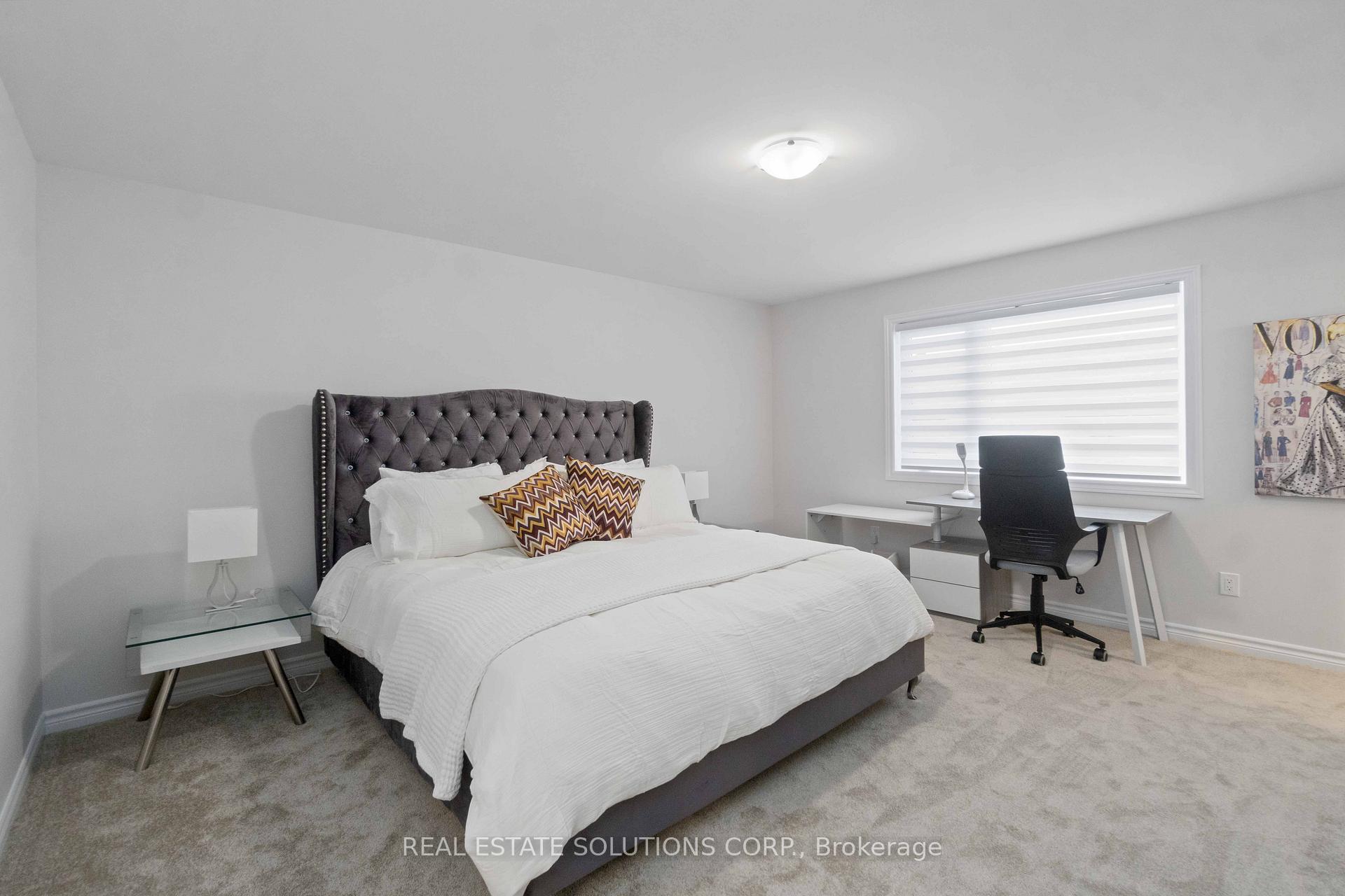 Photo 18 of 102 Wabikon Crescent, Ottawa, Blossom Park/Kemp Park/Findlay Creek — HOMEH