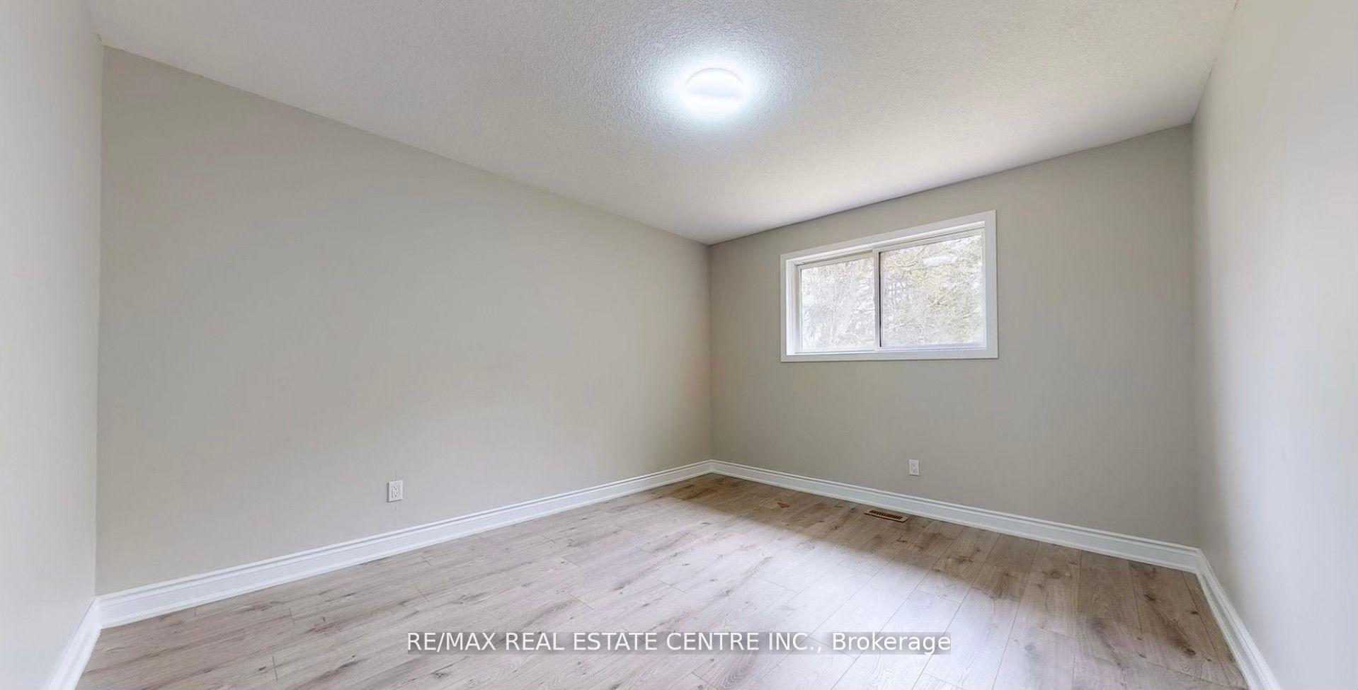 Photo 11 of 225 Simon Street, Shelburne — HOMEH