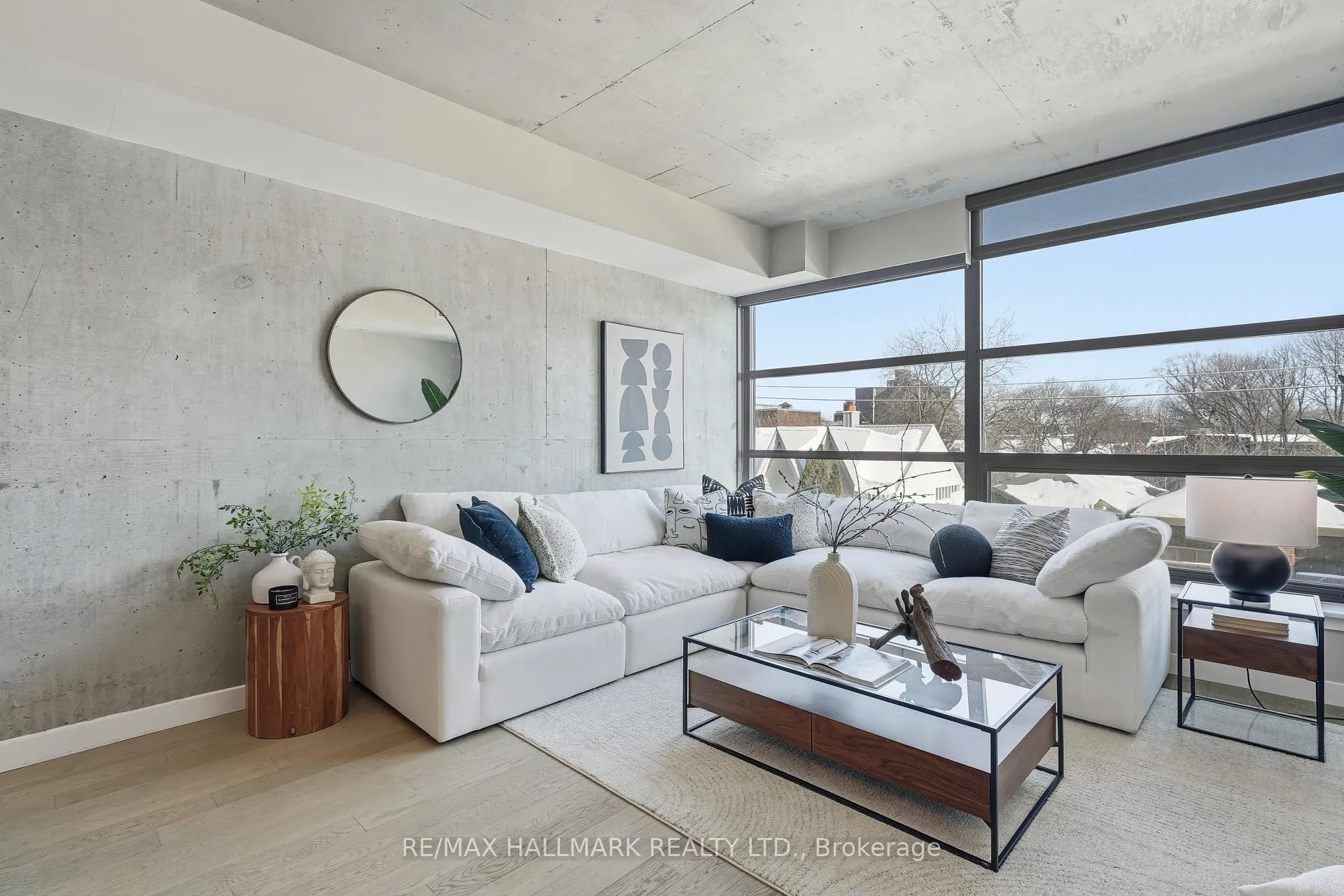 Photo 7 of Unit 305, 90 Broadview Avenue, Toronto, South Riverdale — HOMEH