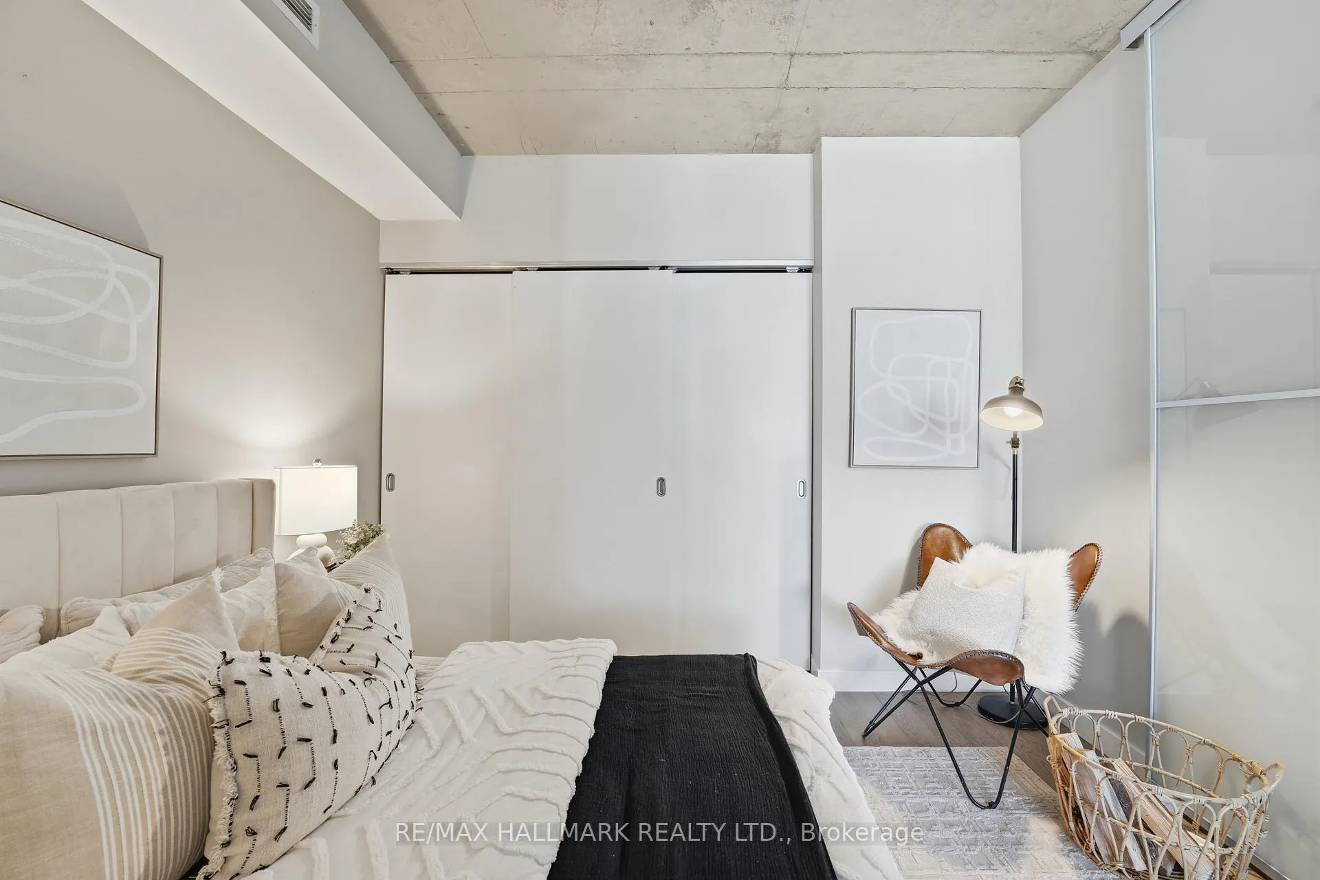 Photo 15 of Unit 305, 90 Broadview Avenue, Toronto, South Riverdale — HOMEH