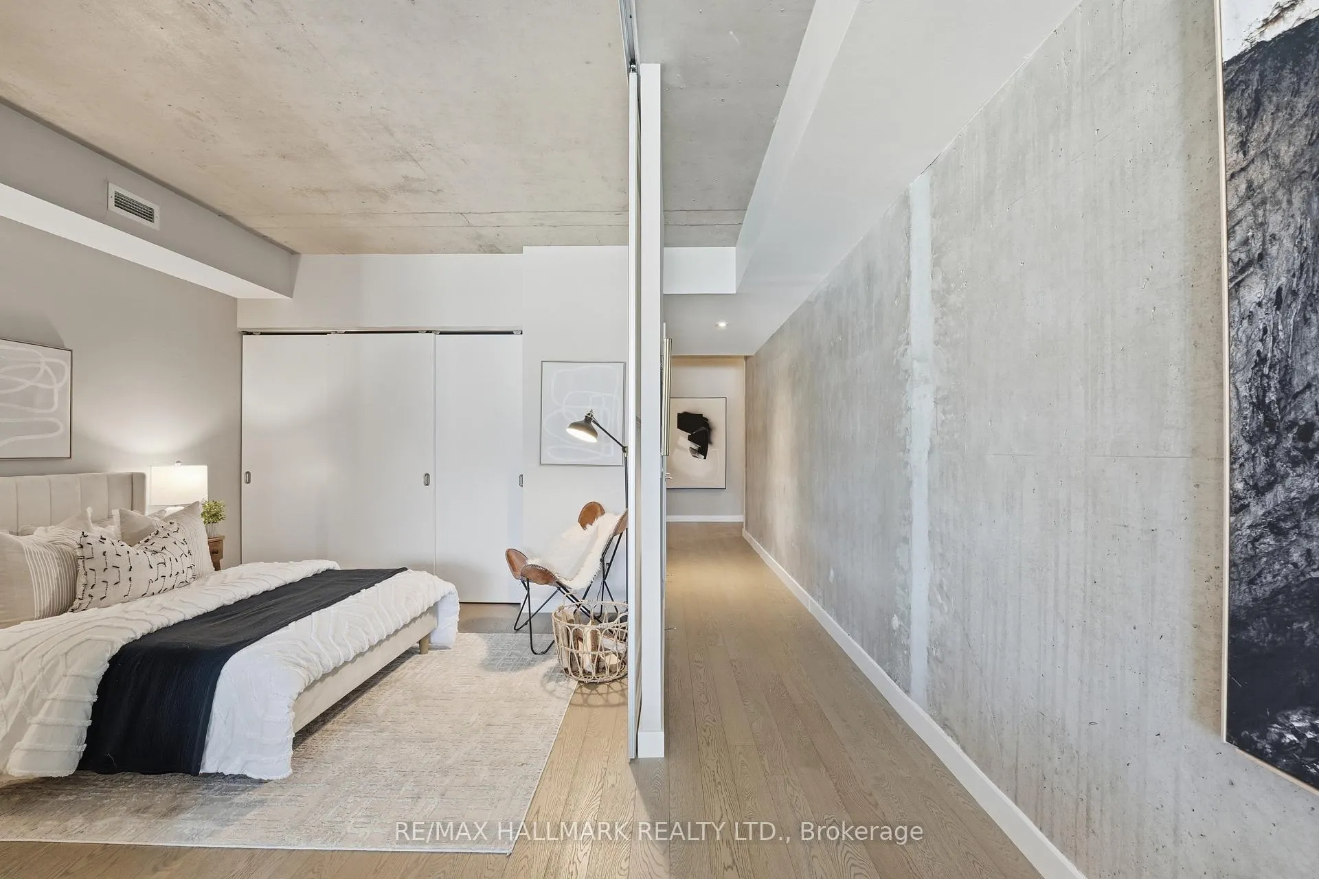 Photo 18 of Unit 305, 90 Broadview Avenue, Toronto, South Riverdale — HOMEH