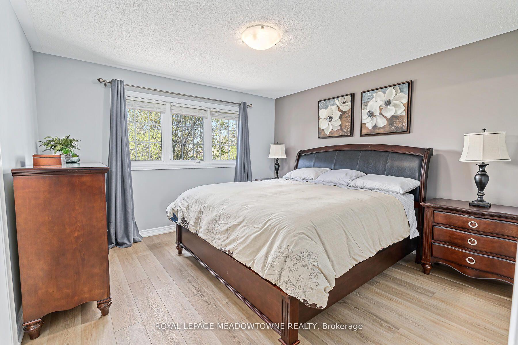 Photo 18 of 102 Cedarbrook Road, Brampton, Sandringham-Wellington — HOMEH