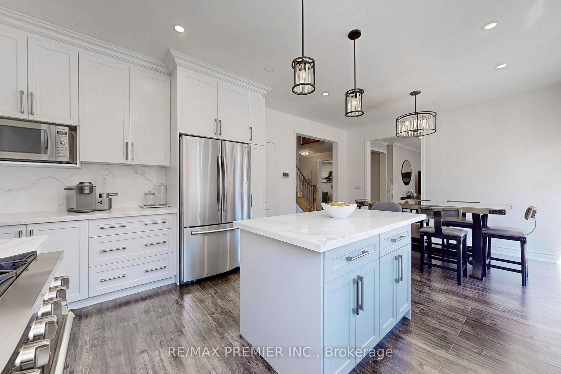 Photo 17 of 42 Sparta Drive, Brampton, Vales of Castlemore — HOMEH