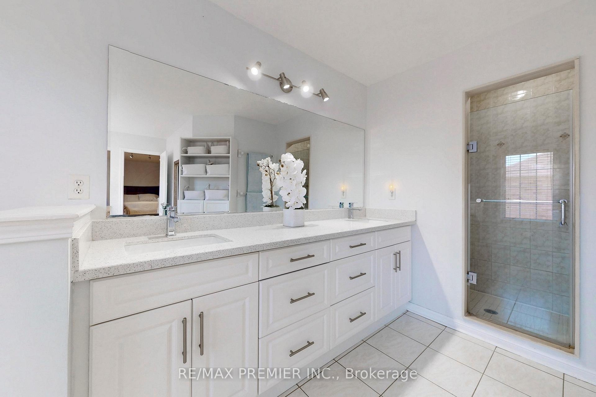 Photo 20 of 42 Sparta Drive, Brampton, Vales of Castlemore — HOMEH