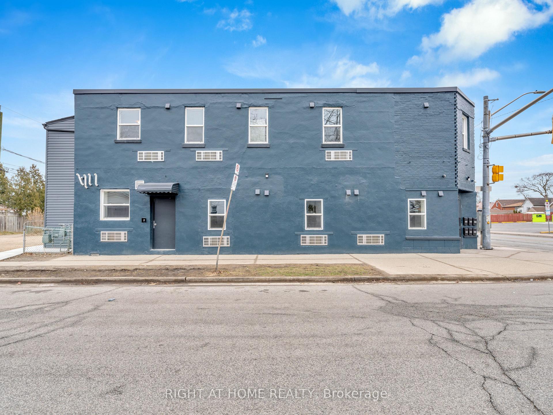 Photo 36 of Unit 206, 1804 Drouillard Road, Windsor — HOMEH