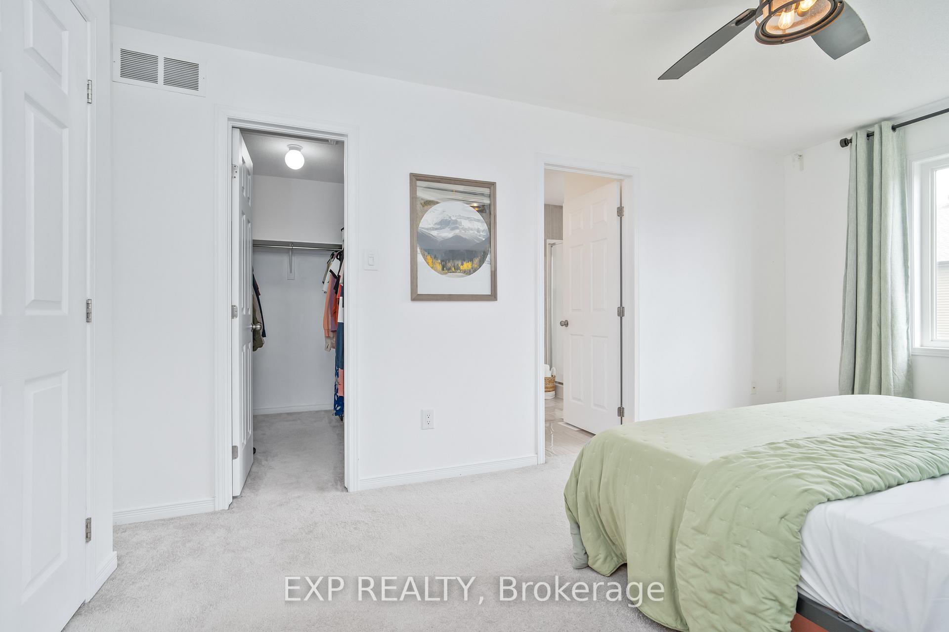 Photo 15 of 134 Camden Private, Ottawa, Barrhaven - Cedargrove/Fraserdale — HOMEH