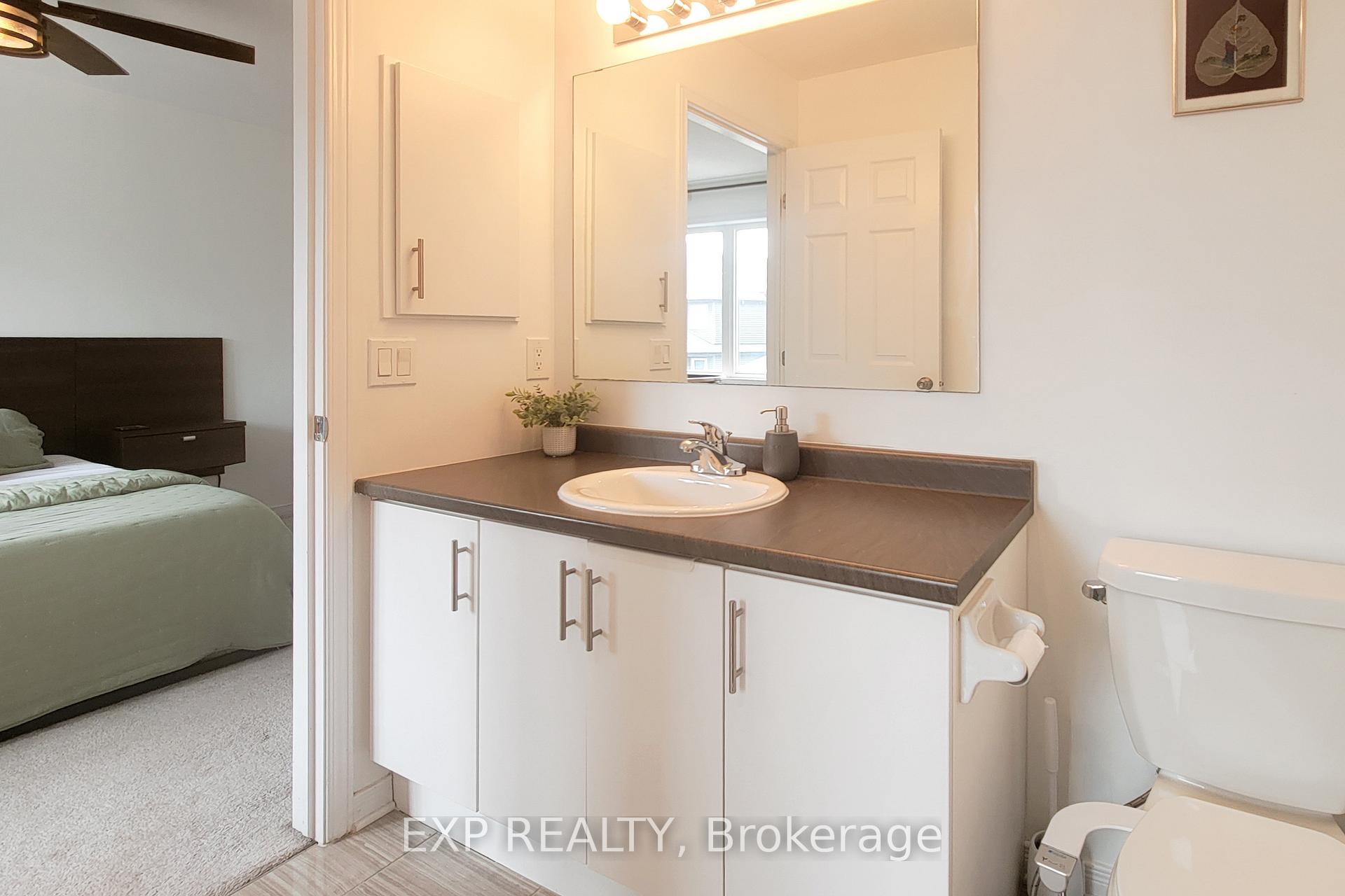 Photo 16 of 134 Camden Private, Ottawa, Barrhaven - Cedargrove/Fraserdale — HOMEH